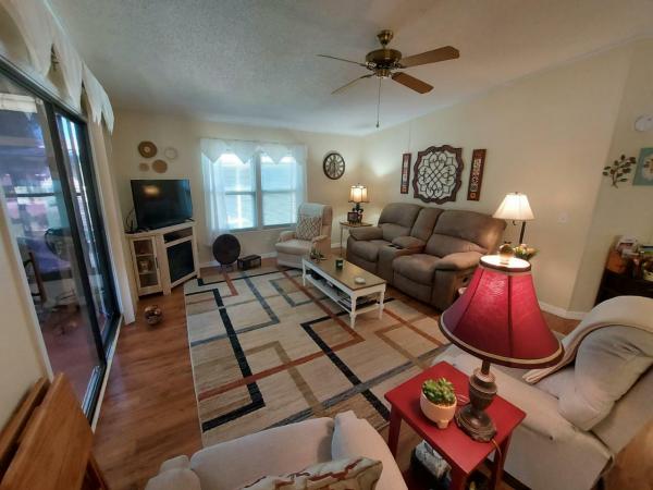 1991 Jacobsen Chancellor Mobile Home For Sale