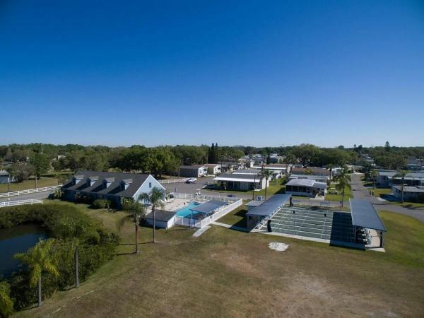 2017 Chariot Eagle Riviera II Island Kitchen Mobile Home