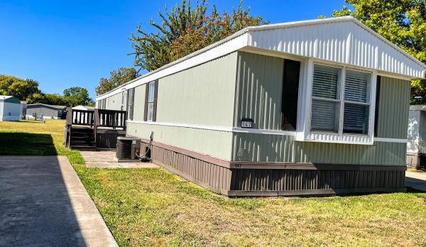1999 Clayton Homes Inc Mobile Home For Sale