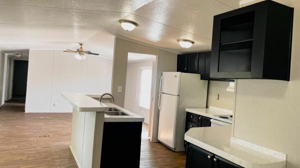 1999 Clayton Homes Inc Mobile Home For Sale