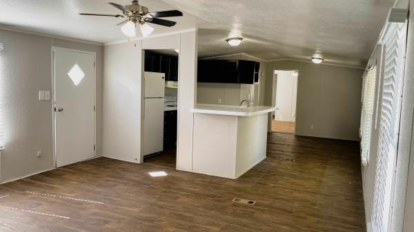 1999 Clayton Homes Inc Mobile Home For Sale