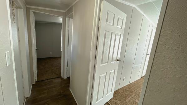 1999 Clayton Homes Inc Mobile Home For Sale