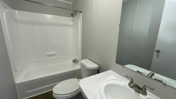 1999 Clayton Homes Inc Mobile Home For Sale