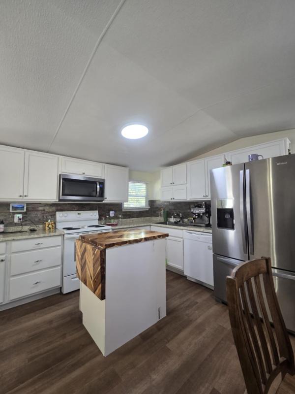 1999 Clayton Homes Inc Sensation Mobile Home