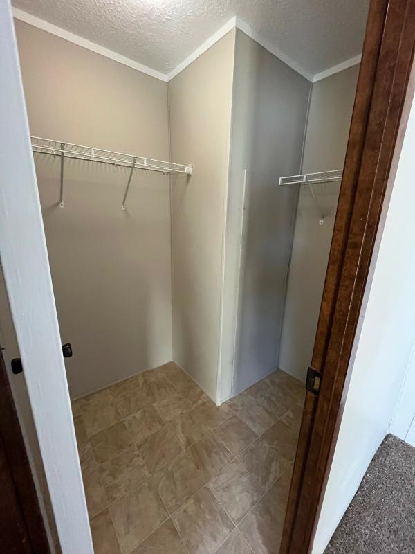 2014 Redman 1670202RA Mobile Home
