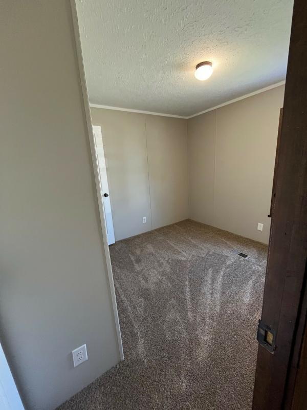 2014 Redman 1670202RA Mobile Home
