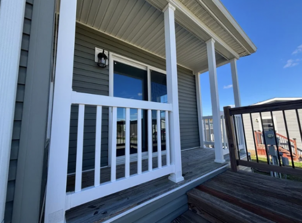2019 Champion RA2864 220 Mobile Home
