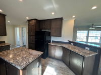 2019 Champion RA2860231 Mobile Home