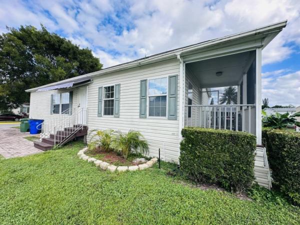 2010 Fleetwood Mobile Home