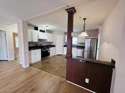 Photo 3 of 20 of home located at 6402 Colonial Dr Margate, FL 33063