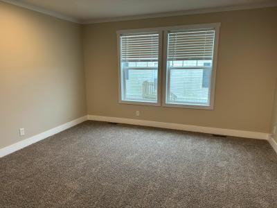 Photo 5 of 37 of home located at 48599 Lakeview East #88 Shelby Township, MI 48317