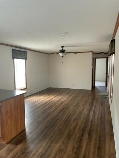 Mobile Home at 94 Ventoura Vista Toronto, OH 43964