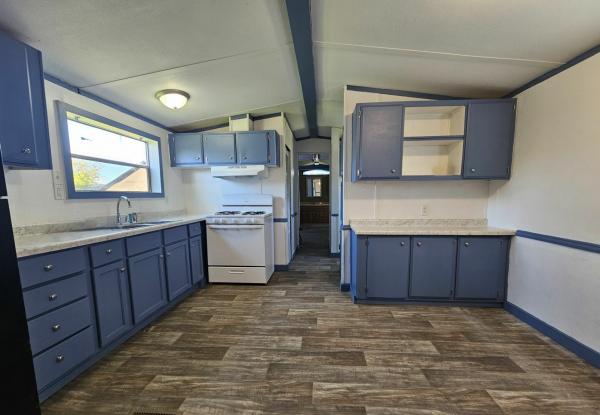 1986 Mobile Home