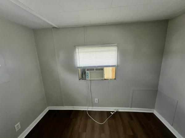 Unknown Mobile Home For Sale