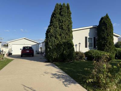 Photo 2 of 7 of home located at 65 Crocus Ln Matteson, IL 60443