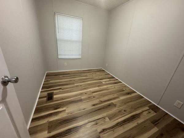 2019 LH166432F  Home