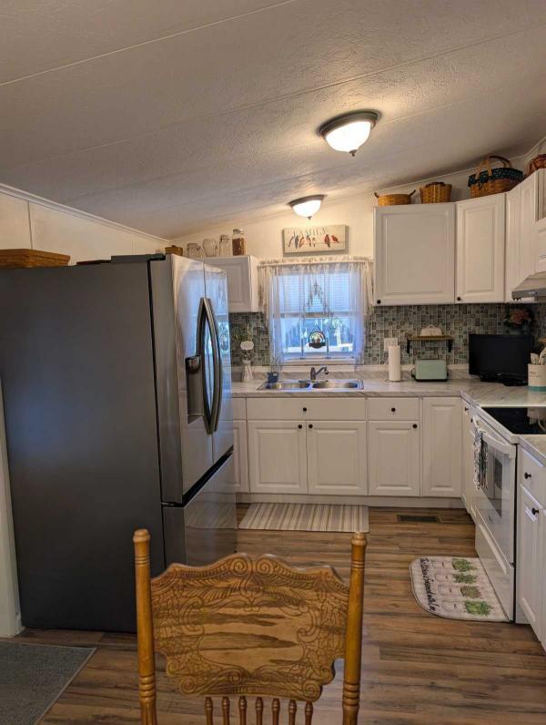 1986 Redman Manufactured Home