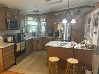 Photo 3 of 8 of home located at 3151 NW 44 Avenue Lot 178 Ocala, FL 34482