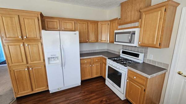 2001 Palm Harbor Manufactured Home