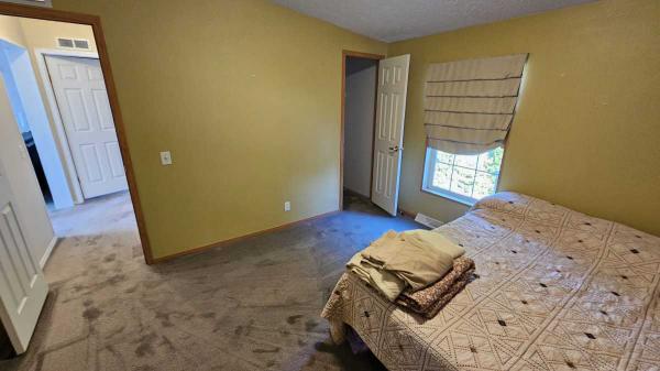 2001 Palm Harbor Manufactured Home