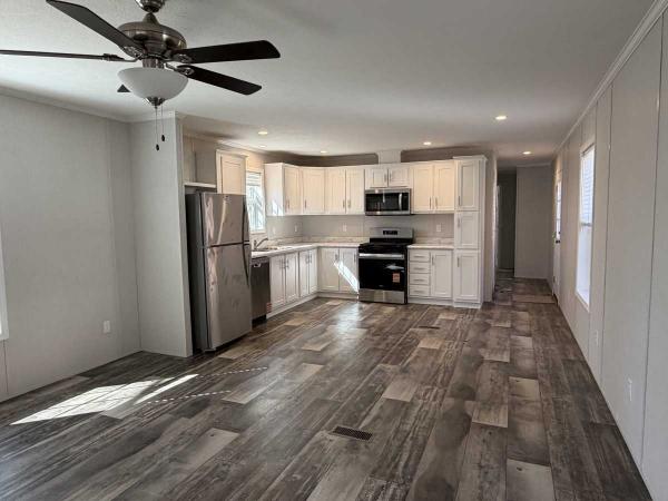 2025 Redman Northwood L25208 Manufactured Home