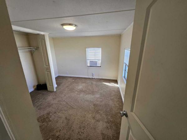 1974 Manufactured Home