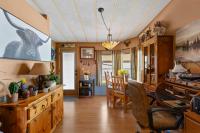 1985 Homes Of Merit KKC Manufactured Home