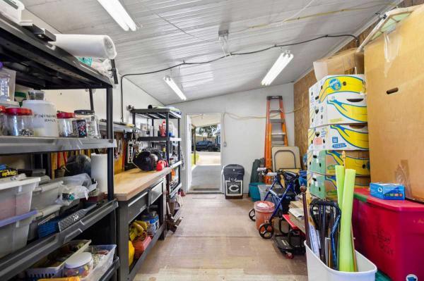1985 Homes Of Merit Mobile Home For Sale