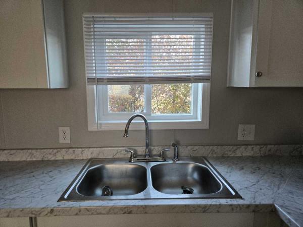 CAML  4667 Mobile Home