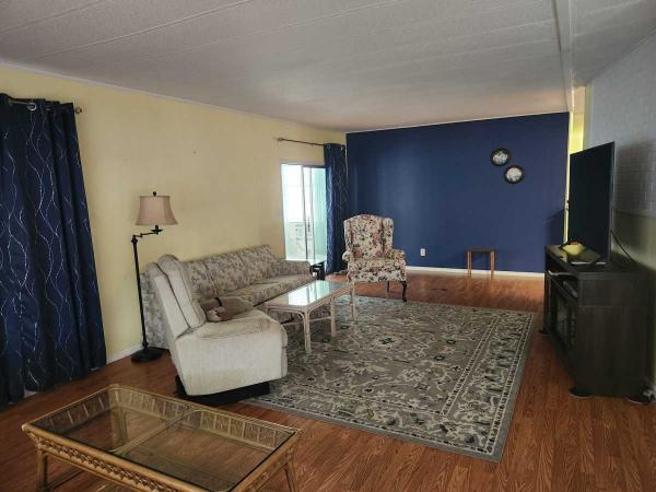 1973 OAKR HS Mobile Home