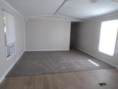 Photo 4 of 13 of home located at 1424 Camelot Manor Portage, IN 46368