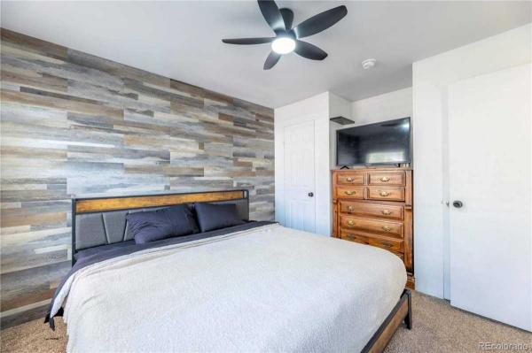 2012  Mobile Home For Sale