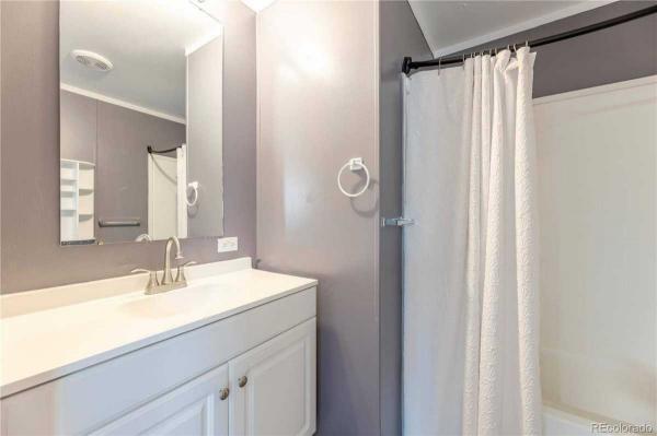 2012  Mobile Home For Sale