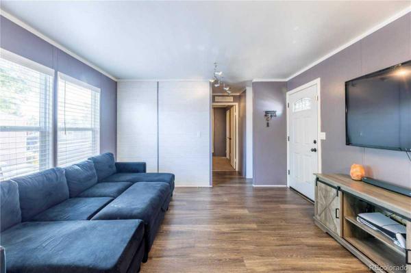 2012  Mobile Home For Sale