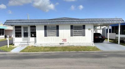 Photo 2 of 35 of home located at 7100 Ulmerton Rd. Largo, FL 33771