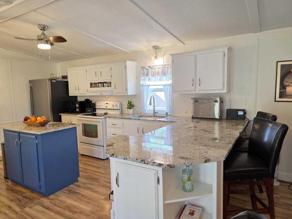 1985 Shult Mobile Home For Sale