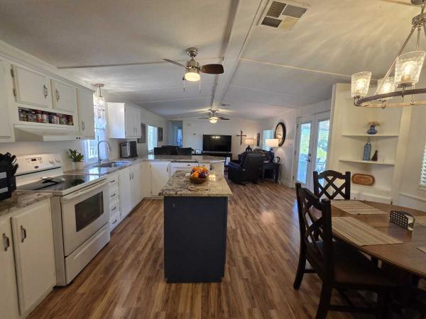 1985 Shult Mobile Home For Sale