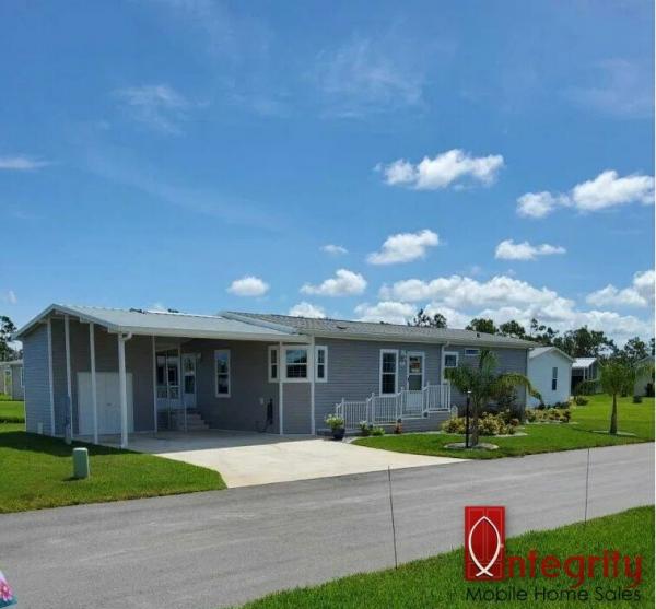 Photo 1 of 2 of home located at 12116 SW County Road 769, Unit 47 Lake Suzy, FL 34269