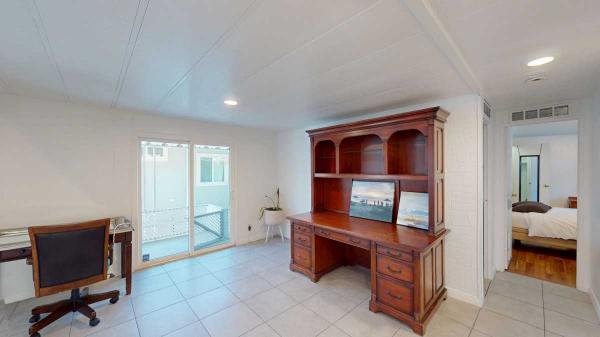 1976 Prestige NEw Kitchen, Paint   A/C Mobile Home