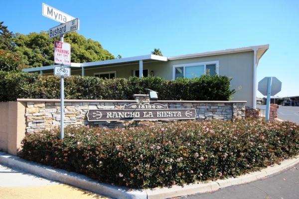 1976 Prestige NEw Kitchen, Paint   A/C Mobile Home