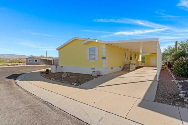 2002 Oakwood Goldenwest Manufactured Home
