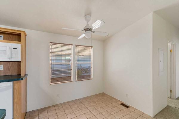 2002 Oakwood Goldenwest Manufactured Home