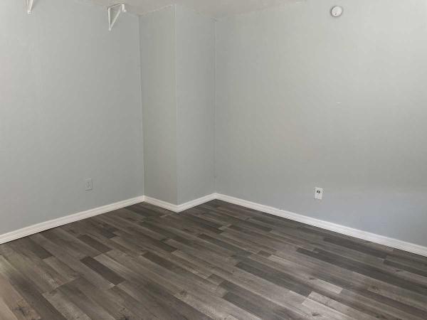 2000 Manufactured Home