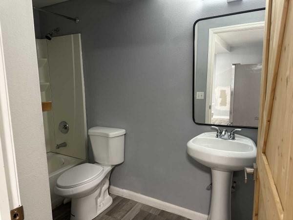 2000 Manufactured Home