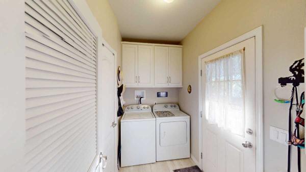 2016 Skyline Better Than NEW Manufactured Home