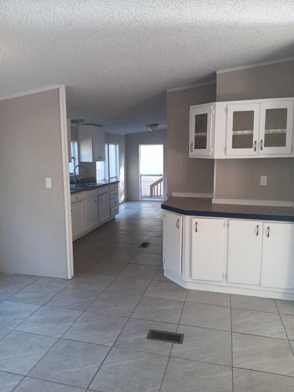 1993 BELC Azalea Manufactured Home