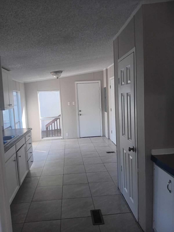 1993 BELC Azalea Manufactured Home