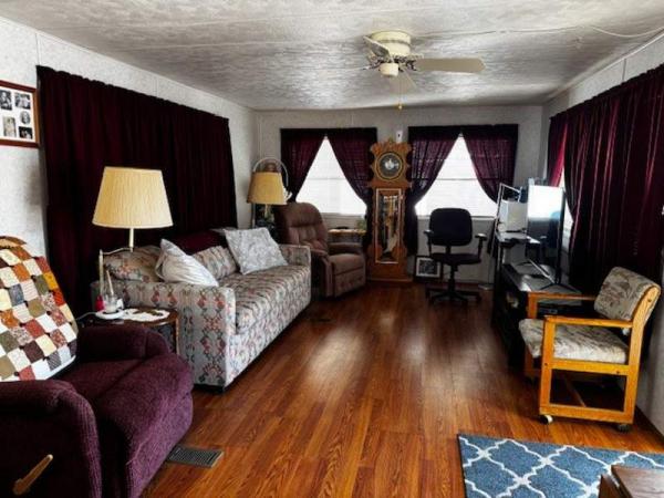 1972 Rivi Manufactured Home