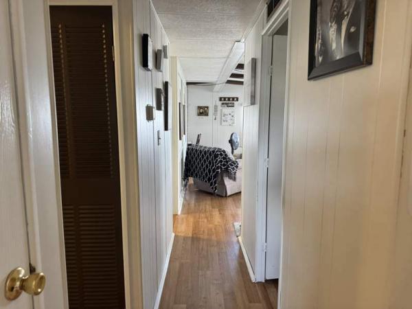 1981 Olym Manufactured Home