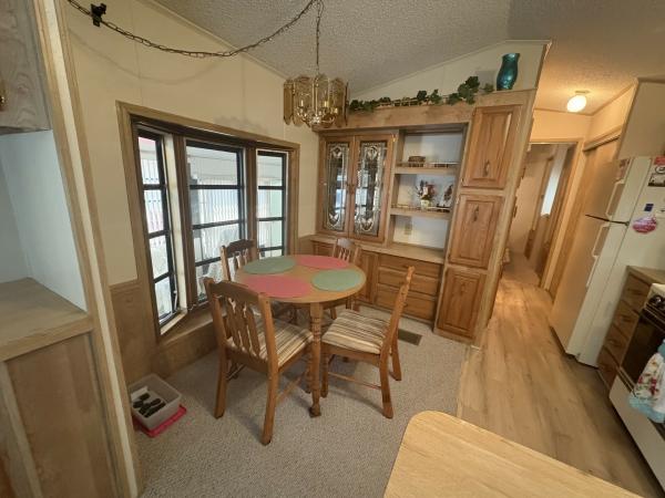 1987 Mobile Home